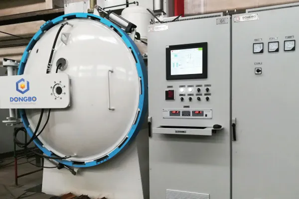 Horno de carburación al vacío de baja presión de enfriamiento de aceite de doble cámara horizontal